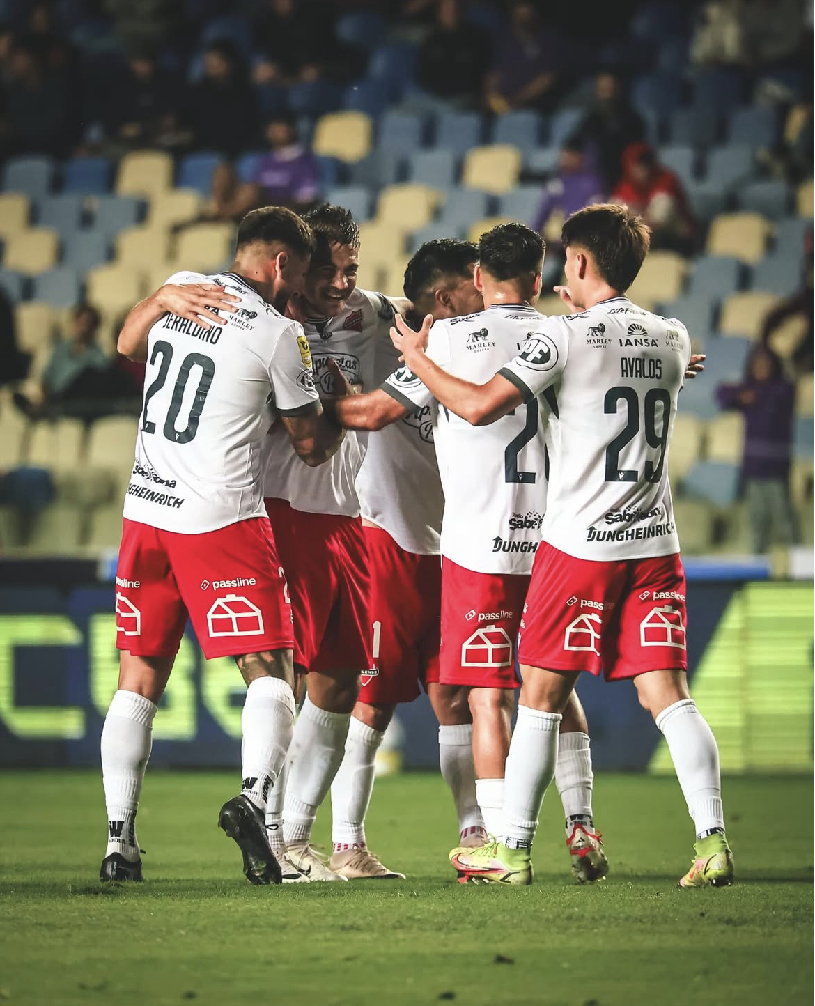 Ñublense derrotó de visita a Concepción por 2-0.