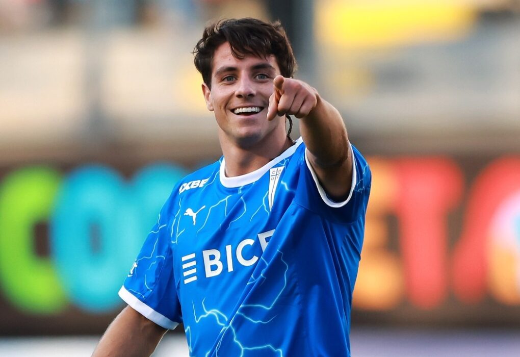 Clemente Montes fue el anotador de uno de los tantos con el que Universidad Católica derrotó al Audax en guerra de goles.