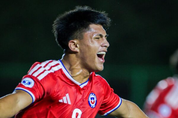 Amaro Pérez anotó el único gol con el que Chile ganó su primer partido en el Sudamericano Sub17