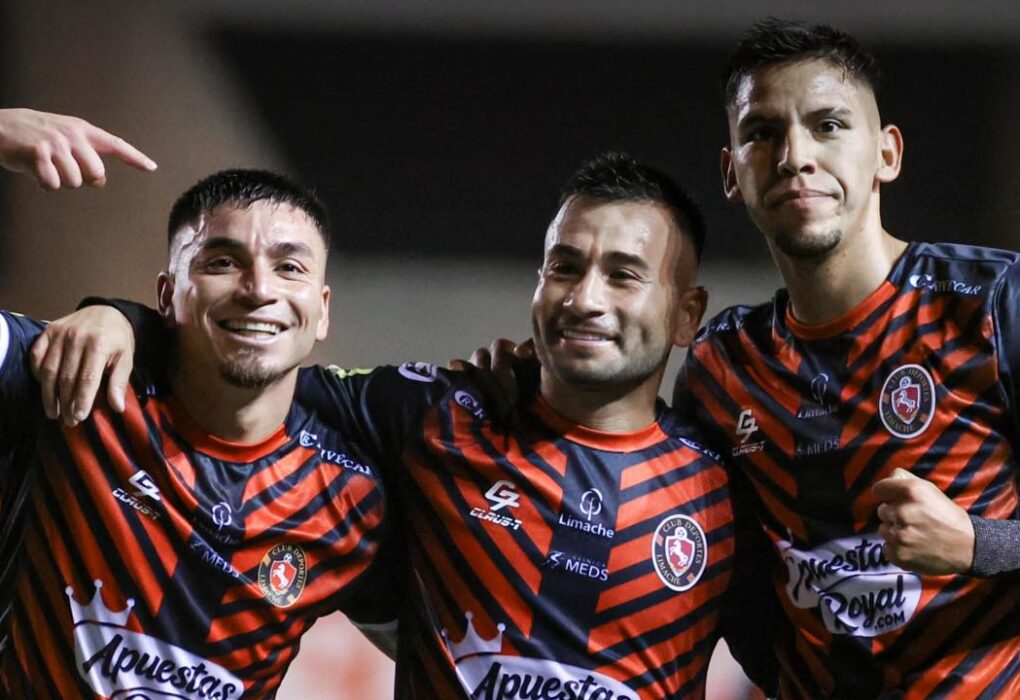 Limache goleó a la UdeC.