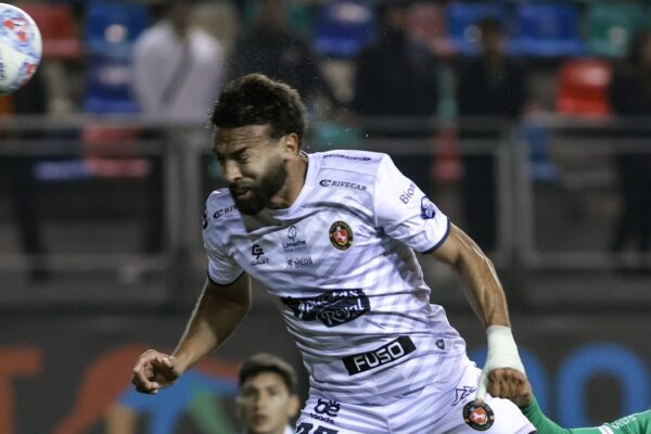 Ramón Martínez anotó el 2-2 final para la visita, en el encuentro en que Audax y Limache repartieron puntos.
